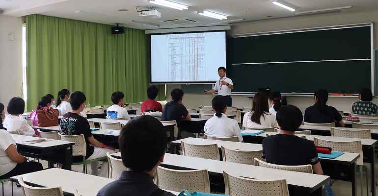 大学紹介（学び・学生生活紹介）